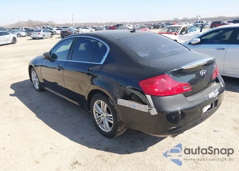 2013 Infiniti G37X z USA, uszkodzony, nr VIN JN1CV6AR4DM758438